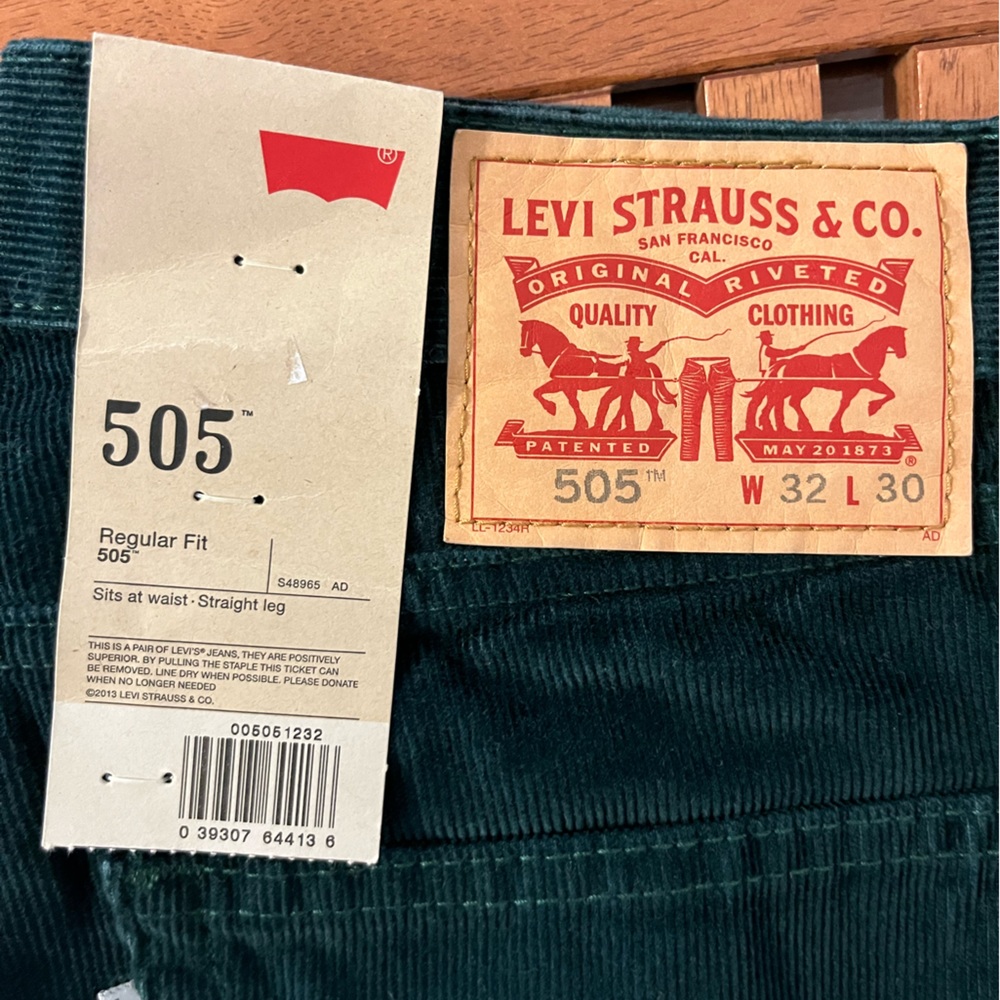 Levi’s green 505 corduroy pants